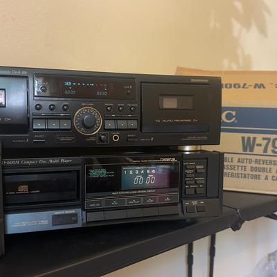 Teac Players With Box And Remote