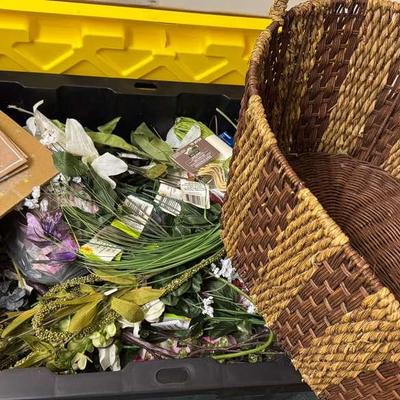 Lot 127: Tote Filled With Dry Flowers, Basket (23x15)
