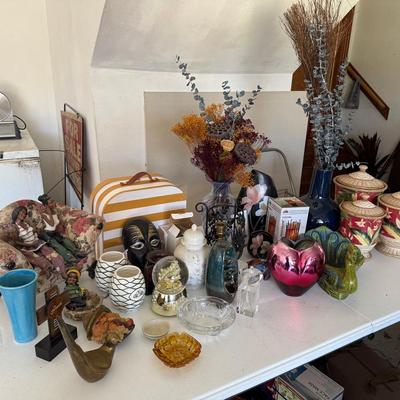 Lot 410: Decor For Any Room In The House!