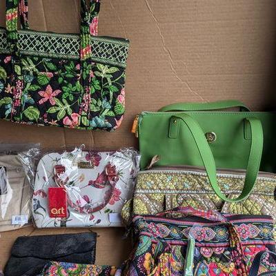 Sale Photo Thumbnail #158