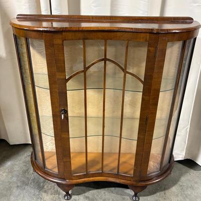 Beautiful Cabinet Company Display Cabinet