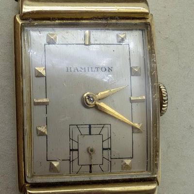1940's Hamilton 18K Gold Watch.... Working 