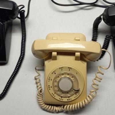  Lot Of Viintage Telephones