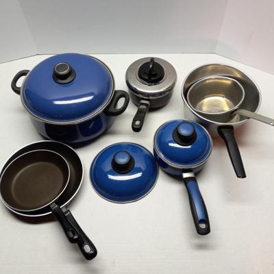 Lot Of Pots And Pans 