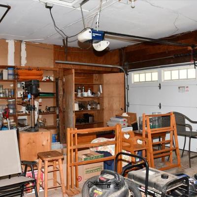 0805 garage