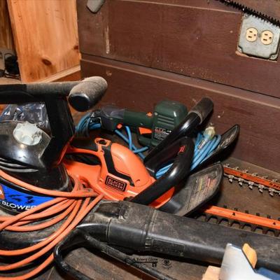 0893 garage