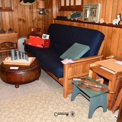 0157 family room