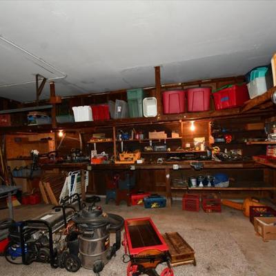 0945 garage