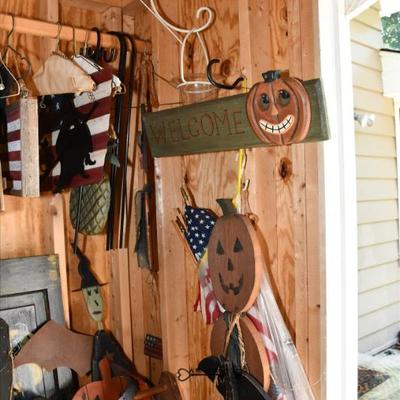 1018 shed