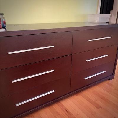 Matching modern bedroom set - 2 nightstands, bureau, dresser, wall mirror