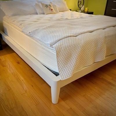 King bed with modern white bed frame