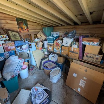 Estate sale photo