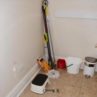 568 laundry room