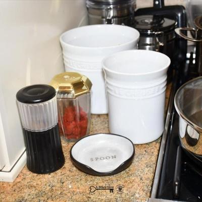 097 kitchen