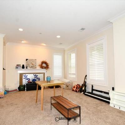 211 family room basement