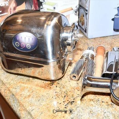 065 kitchen