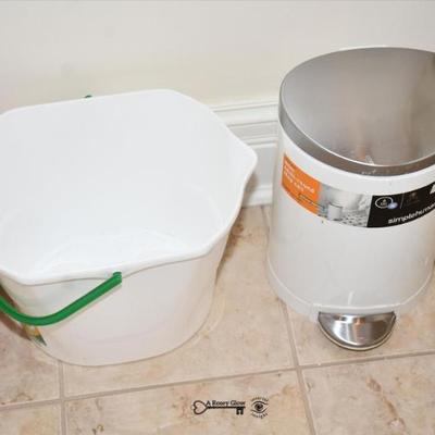 570 laundry room