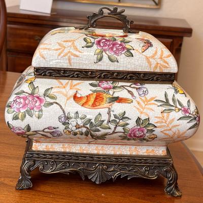 Vintage Chinese Ornamental Box