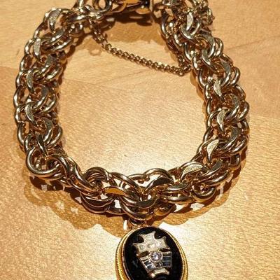 Vintage Winard 12k GF Bracelet W/ Catholic Daughters Of The Americas Charm