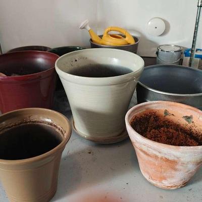 Collection Of Planters in Various Sizes 
