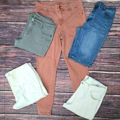 "Cabi" on over and snag this collection of some of the best...