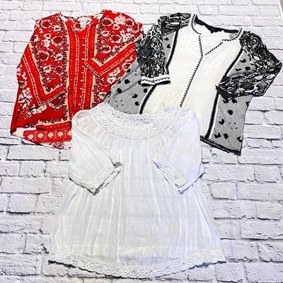 “À La Carte” and More Santa Fe Styled Blouses