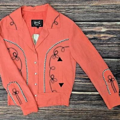 "Hear C Ranchwear" is screamin perfection for your next rodeo gear...