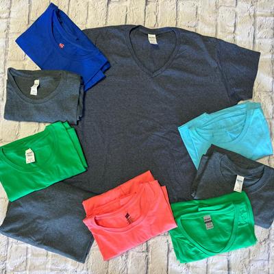 “Hanes” & “Gildan” Tee Shirts 