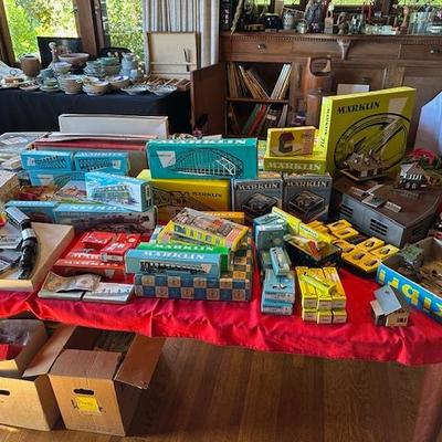 Sale Photo Thumbnail #124