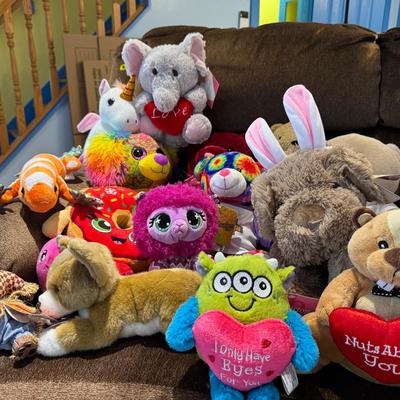 Stuffed Animal Lot