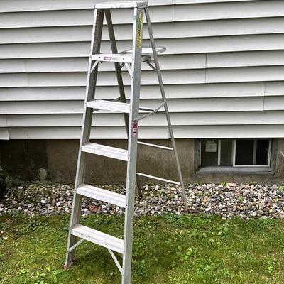 3’ 10” Metal Painting Ladder 