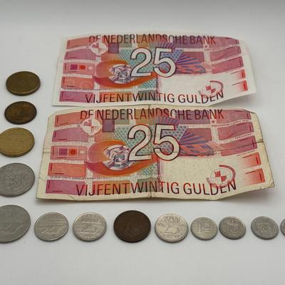 Dutch Currency 