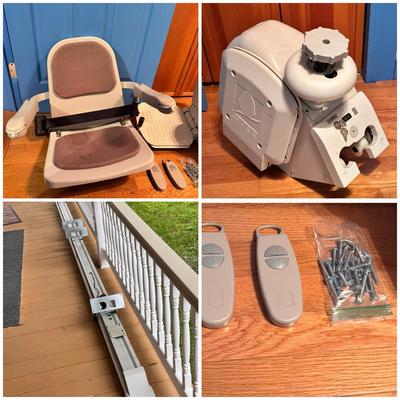 Acorn Life Seat On Lemac Stair Lift 
