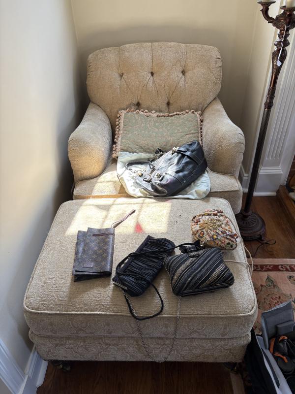 Sale Photo Thumbnail #33