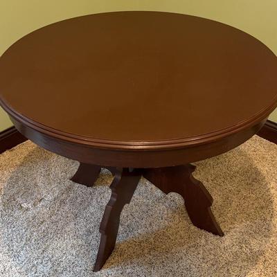 38” Circular Accent Table 