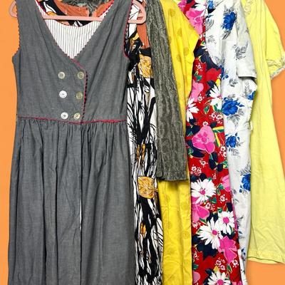 Vintage Dresses (L-XL) 