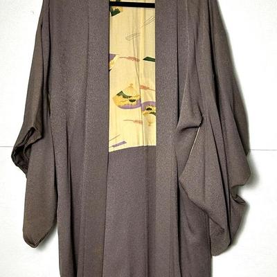 Vintage Japanese silk Haori kimono, Size Estimated Small