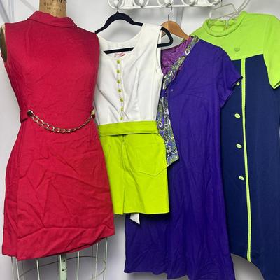 Vintage Mini-Dresses & More - (S-M)