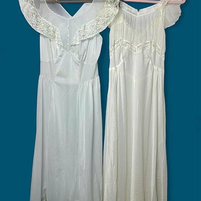Vintage Nightgowns - Kayser and Fred Metzger - Size S (34&32)