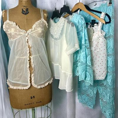 Vintage Lingerie Sets - (S-M)