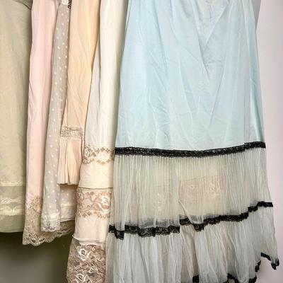 Vintage Slip Skirts - Venus Form, Munsigwear & More (S-M)