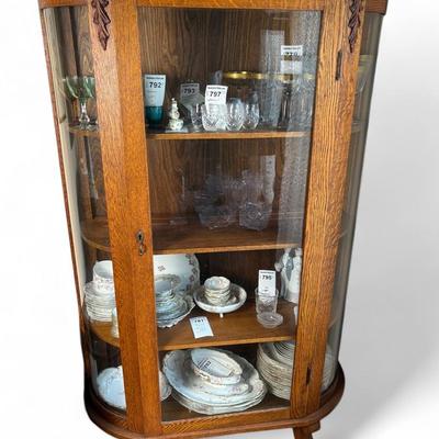 Vintage Curved Glass Quarter Sawn Oak Display Cabinet - 35x26x52”