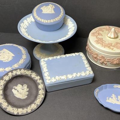 Wedgwood Jasperware & Wedgwood Of Etruria Collection