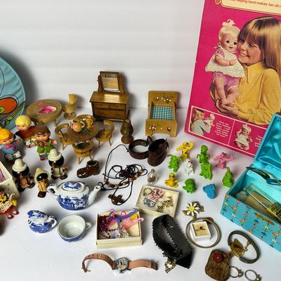 Vintage Toys & Keepsakes: Ideal Patti Playful, Mattel Small Shots, Cinderella Watch, Erasers, More