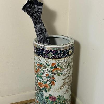 Asian Ceramic Umbrella Stand 18.5”h