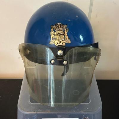 Vintage 1960s SFPD Riot Helmet with Face Shield – San Francisco Police Department