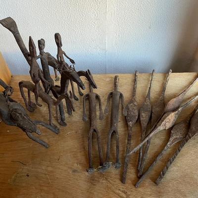 Handcrafted Iron Figurines