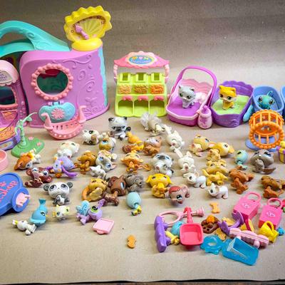 Littlest Pet Shop MEGA Collection