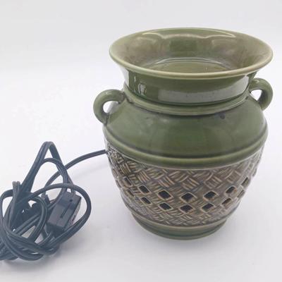Green PartyLite Electronic Lamp & Wax Warmer