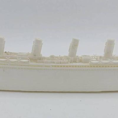 3D Monochromatic Model Of The Titanic 